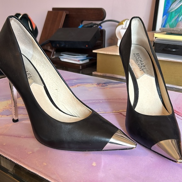 Michael Kors, Size 7 Black w Silver toe, silver heel - Picture 2 of 11